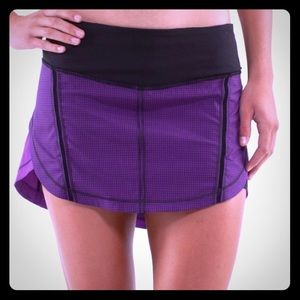 Lululemon Full Stride Skirt Size 8 Regular